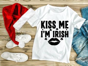 Kiss Me I'm Irish Typography preview picture