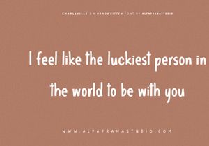 Charleville - Handwritten Font