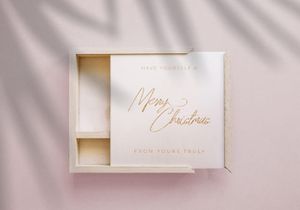 Awely Shiny - Handwritten Font