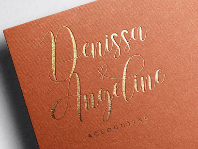 Rusthina - Love Script Font