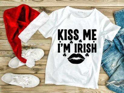 Kiss Me I'm Irish Typography