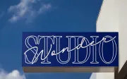 Unline - Handwritten Script Monoline Font
