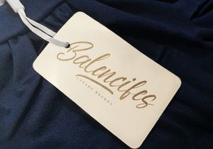 Anthony Louis - Modern Script Font