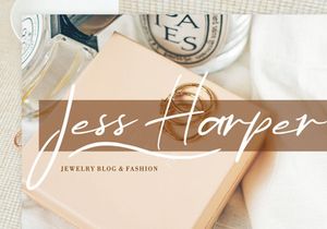 Morning Glow - Handwritten Script Font