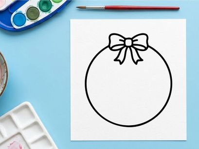Aro elegante minimalista em fundo branco. Acessório de joalheria simples em prata para projetos de moda e design.