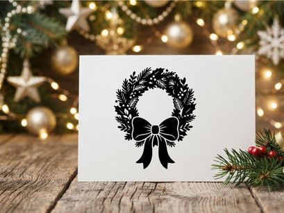 Festive Christmas Wreath with Bow for Holiday Decor