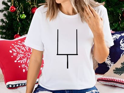 A simple line drawing of a goalpost or a letter u with a line down the middle