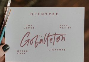 White Mellow - Handwritten Script Font