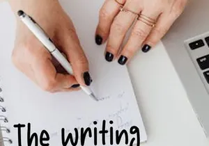 Savhilass — Modern Handwritten Font