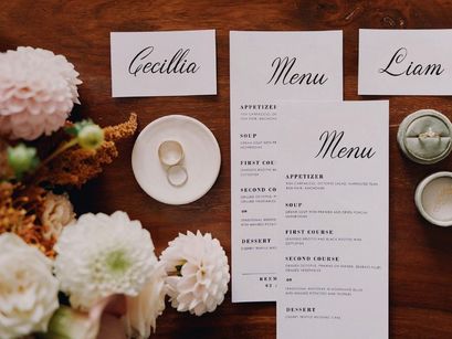 Ubel Amour | Elegant Vintage Script