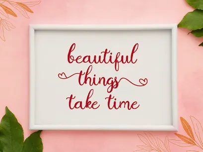 Hey Sweety - Modern Script Font