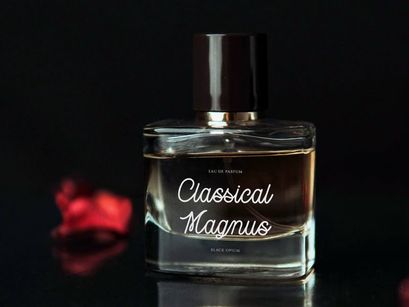 Jenaka | Monoline Script