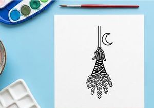 Hiasan gantungan sapu terbang setan bergambar tangan. Ilustrasi hitam putih menyeramkan sapu terbang untuk kerajinan dan dekorasi pesta yang meriah.