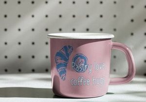 Dirello Meadow | Playful Hand Drawn