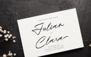 Theyladia | Handwritten Script