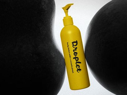 Wionah Fellow | Handwritten Script