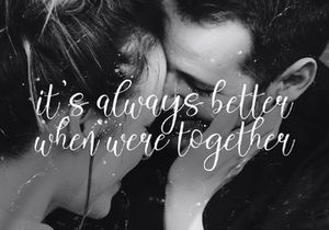 Aisbum Slashey - Modern Script Font