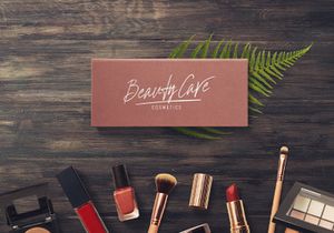 Hollywise - Signature Script Font