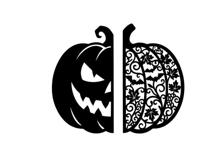 Labu Jack-o'-lantern Halloween dengan Ukiran Hias