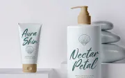 Delaghen - Handwritting Stylish Script Font