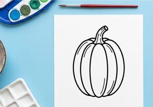 Ilustración de calabaza dibujada a mano para decoración otoñal. Boceto artístico de una calabaza para proyectos de diseño estacional.