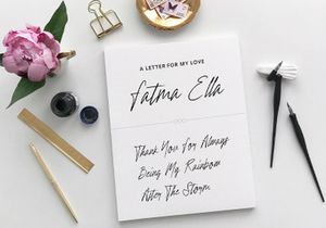 Hollywise - Signature Script Font