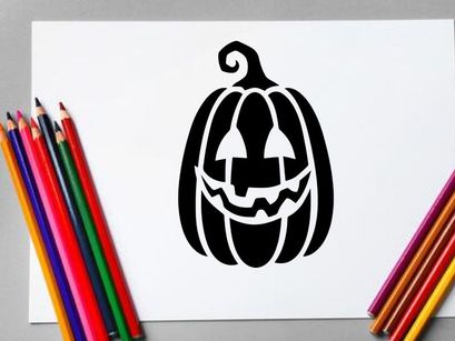 Labu Halloween dengan Wajah Ukiran dan Cahaya Lilin