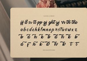 Lerafina Rumored | Casual Handwritten Font