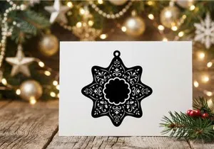 Siluet ornamen Natal hitam putih dengan pola salju bunga rumit