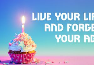 Stickers Birthday - Quirky Vintage Font