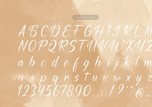 Yonella | Handwritten Solid Script
