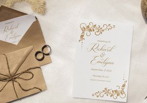 Gresilya Calligraphy Script