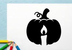 Siluet labu Halloween dengan lilin untuk dekorasi liburan seram