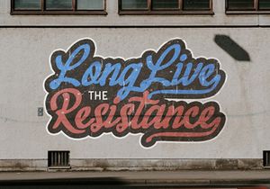 Megahunt - Brush Script Font