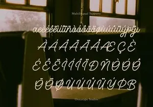 Mastin Calum | Monoline Script Font