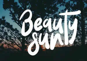 Wowi Free Display Typeface