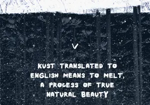 Kūst Brush Font