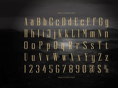 Reqaela | Display Serif Font