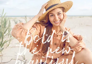 Rattu Aqilla - Textured Brush Font