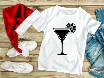 Margarita Cocktail Glass with Lime Slice