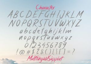 Antique - Bold Script Font