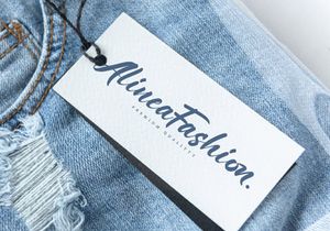 Gisselle - Bold Script Font