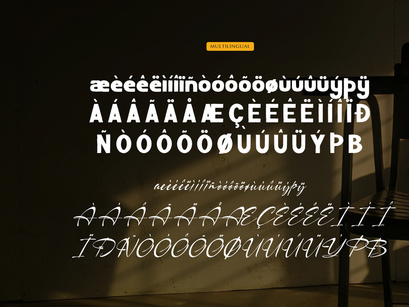 Second Moment | Hand Drawn Script Duo
