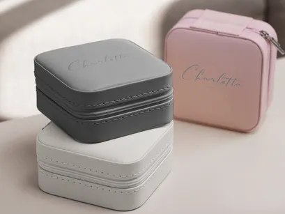 Palmintte | Handwritten Script