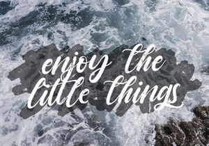 Vagnotie - Modern Brush Font